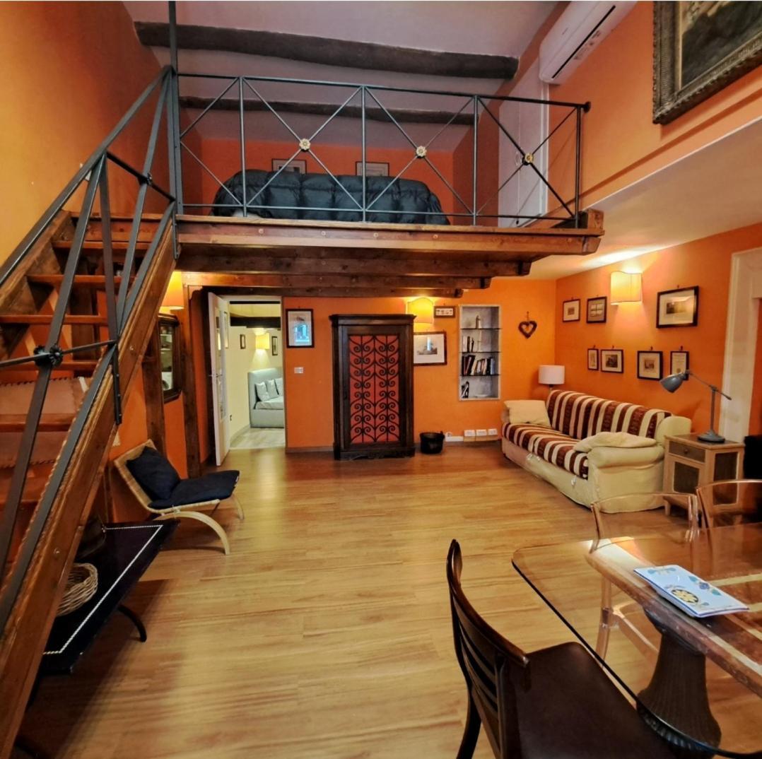 Guide Tour Apartments Naples Exterior photo